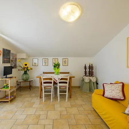 Casa Sulla Via Di Francesco